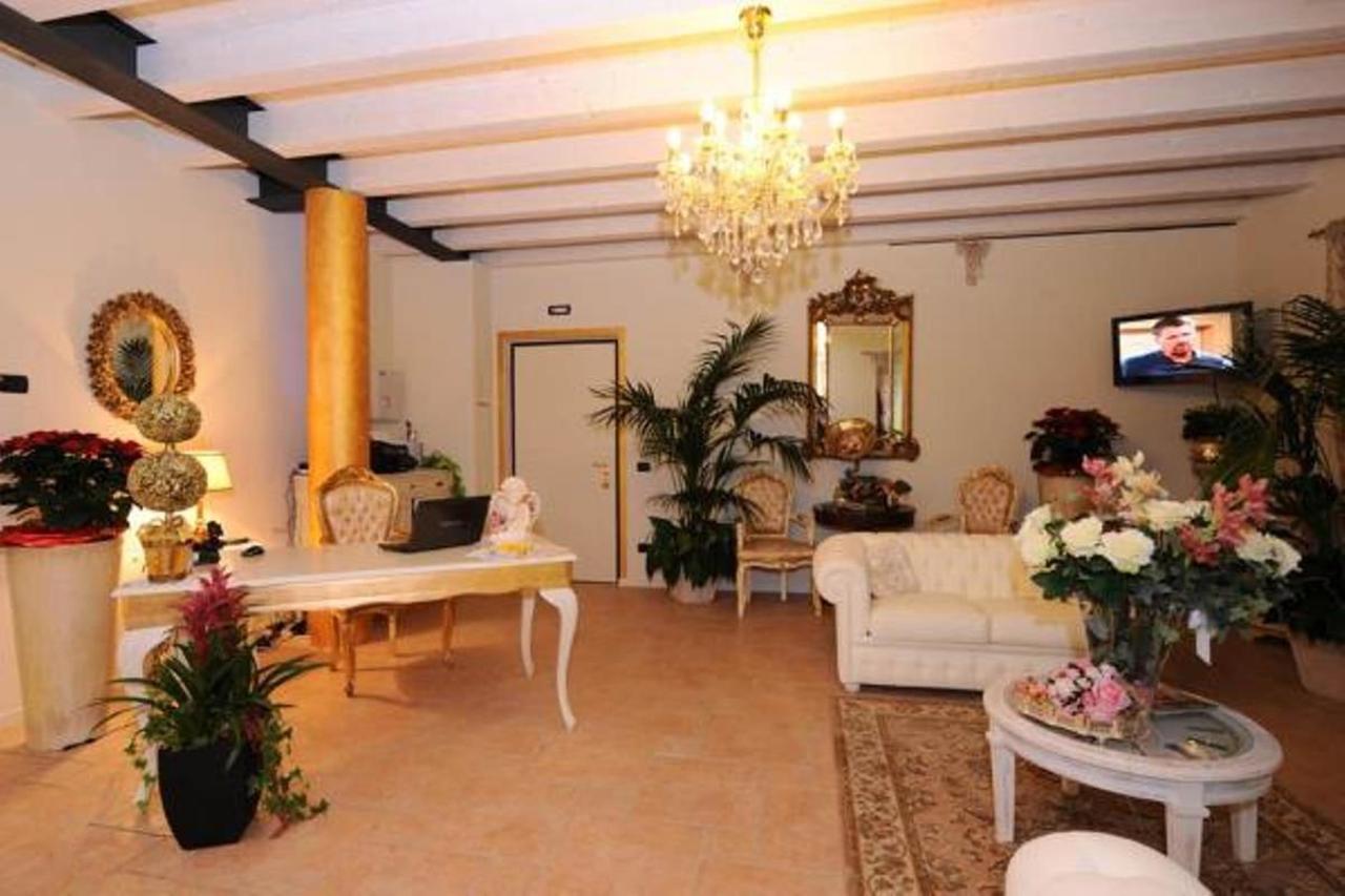 Residence Ca Di Capri Буссоленго Экстерьер фото