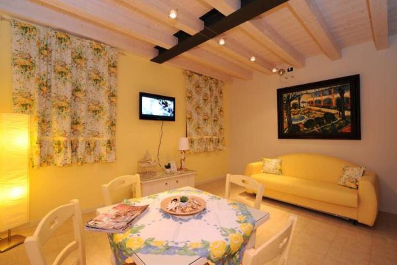 Residence Ca Di Capri Буссоленго Экстерьер фото