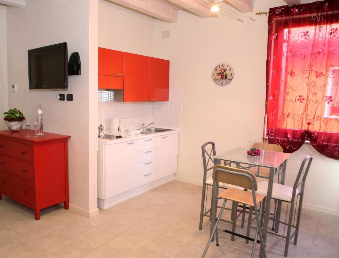 Residence Ca Di Capri Буссоленго Номер фото